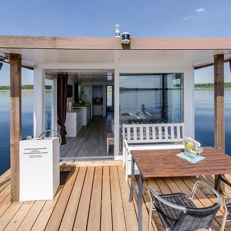 Hotel Feststehendes Hausboot Kolonie Zern Esterno foto